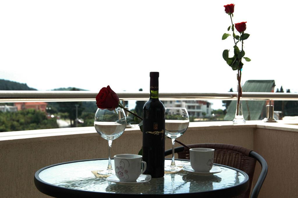 Apartment Petrovic Ούλτσιν Δωμάτιο φωτογραφία